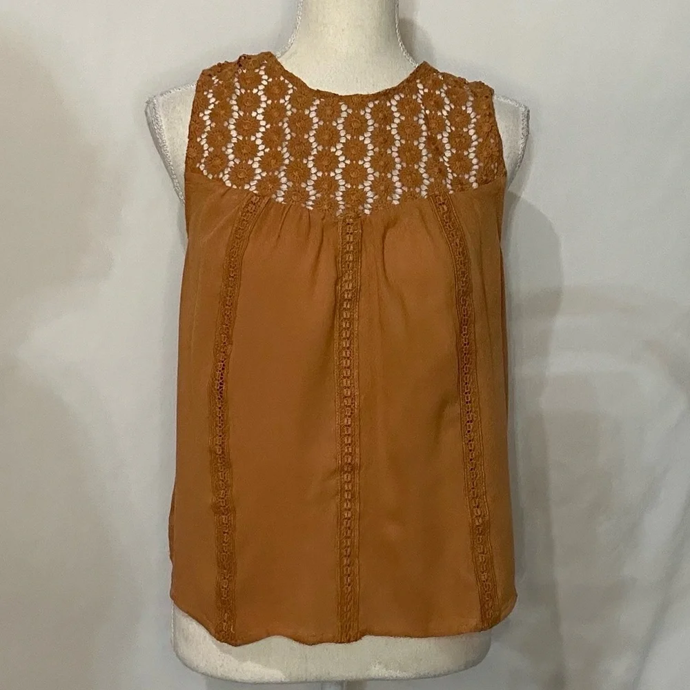 Blouses/flannels/button downs-2 for $20 or 3 for $30 (Mix & Match)